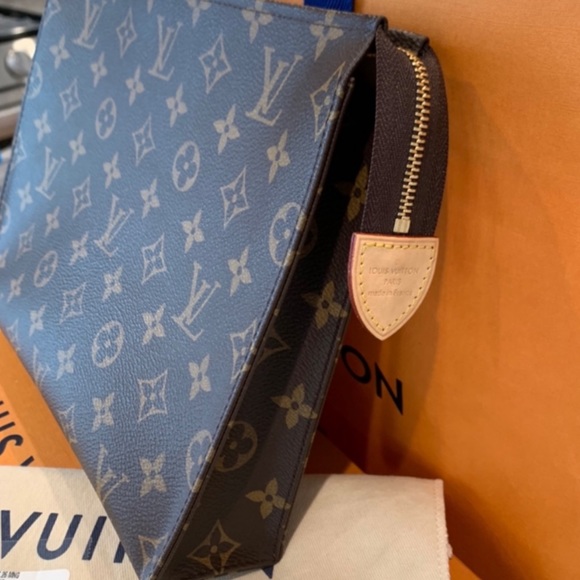 🆕🥰💗LOUIS VUITTON Monogram Toiletry Pouch 26 - Picture 12 of 14